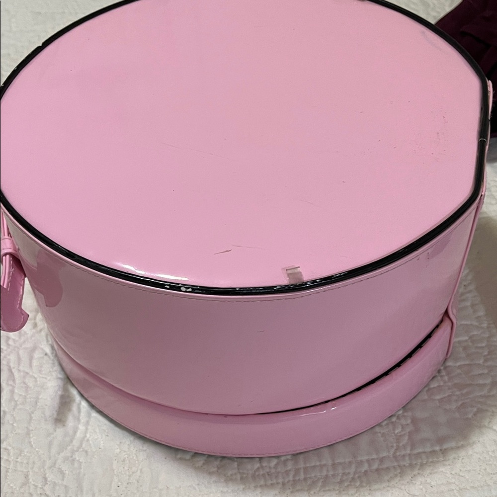 Pink Round Cosmetic/ Storage Box with Black Flower Accent - Picture 6 of 7